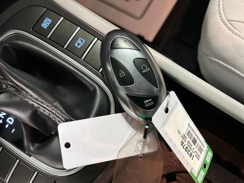 Used 2025 Hyundai Kona SEL image 20