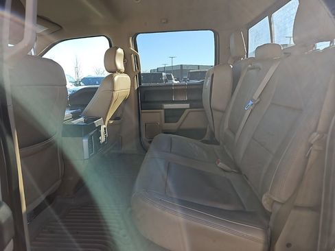 Used 2016 Ford F150 Lariat w/ Equipment Group 502A Luxury image 14