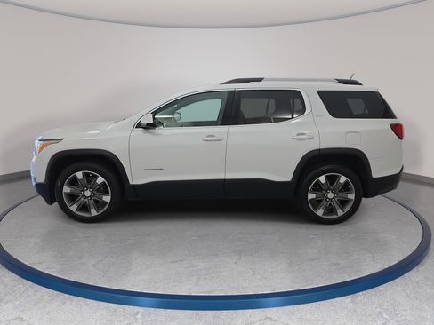 Used 2018 GMC Acadia SLT FWD image 8