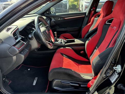 Used 2019 Honda Civic Type R image 19