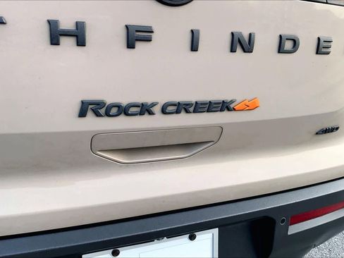 Used 2023 Nissan Pathfinder Rock Creek image 10