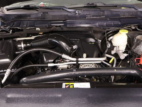 Used 2017 RAM 1500 Laramie w/ Convenience Group image 19