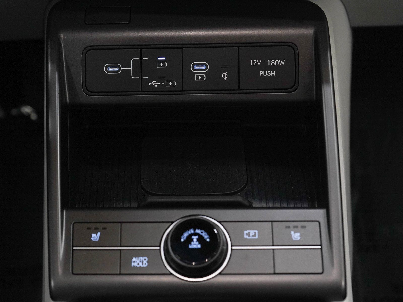 Used 2026 Hyundai Kona SEL Premium AWD/4WD image 16