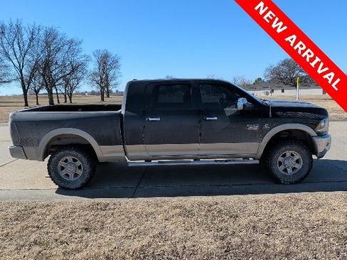 Used 2011 RAM 2500 Laramie w/ Protection Group image 2