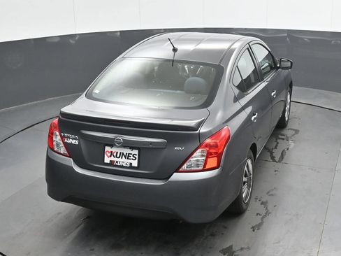 Used 2019 Nissan Versa SV FWD image 31