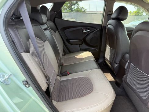 Used 2012 Hyundai Tucson GLS image 20