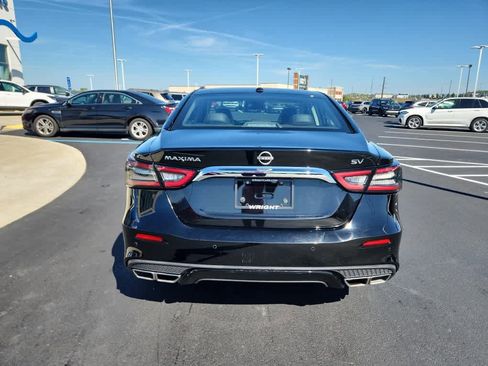 Used 2023 Nissan Maxima SV w/ Floor Mat Group image 3