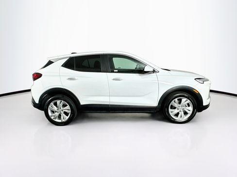 Used 2025 Buick Encore GX Preferred FWD image 10