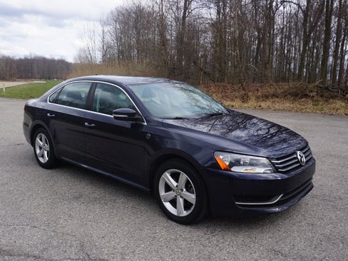 Used 2014 Volkswagen Passat 1.8T Wolfsburg Edition image 1