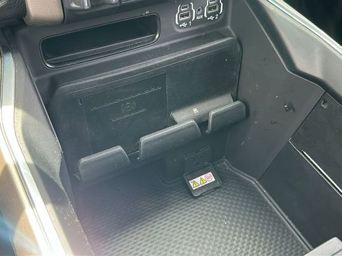 Used 2020 RAM 2500 Laramie AWD/4WD image 25