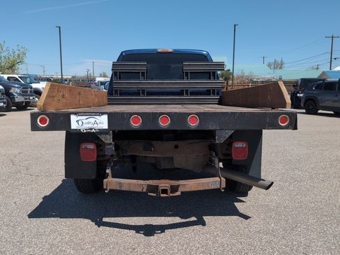 Used 2011 Ford F250 XL RWD image 3