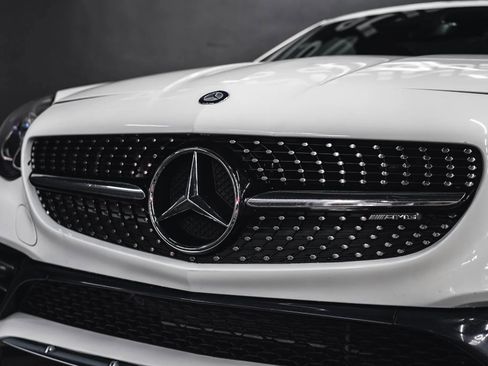 Used 2017 Mercedes-Benz SLC 43 AMG image 4