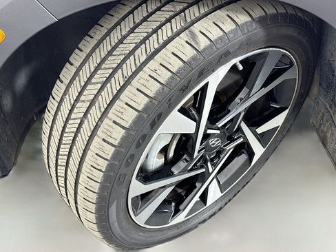 Used 2022 Hyundai Kona Limited image 46