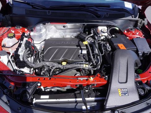 Used 2024 Buick Envista Preferred w/ Convenience II Package image 7