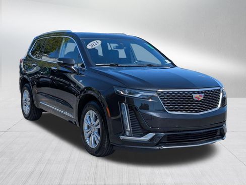 Used 2024 Cadillac XT6 Luxury w/ LPO, Floor Liner Package AWD/4WD image 8