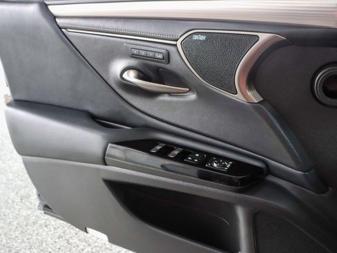 Used 2022 Lexus ES 350 F Sport FWD image 23