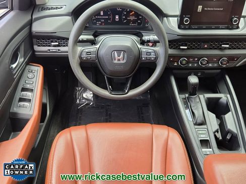 Used 2023 Honda Accord EX image 13