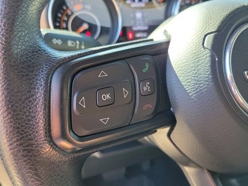 Used 2022 Jeep Wrangler Sport AWD/4WD image 20