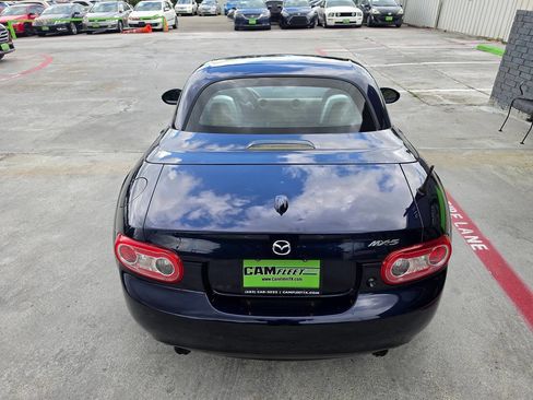 Used 2011 MAZDA MX-5 Miata Grand Touring w/ Premium Pkg RWD image 13