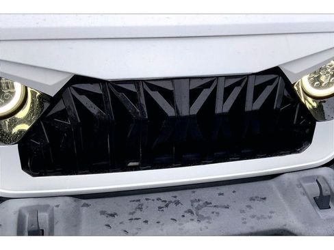 Used 2018 Jeep Wrangler Unlimited Sport S image 30