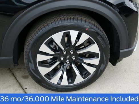 New 2026 Ford Explorer Platinum w/ LUX Leather Package AWD/4WD image 10