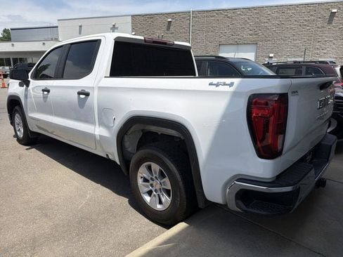 Used 2023 GMC Sierra 1500 Pro w/ Convenience Package AWD/4WD image 5