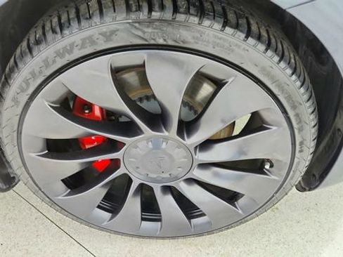 Used 2023 Tesla Model 3 Performance image 50