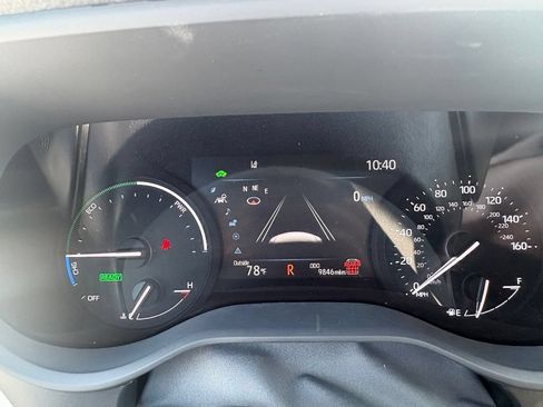 Used 2025 Toyota Sienna XLE w/ XLE Plus Package FWD image 30