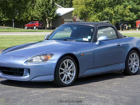 Used 2004 Honda S2000 image 13