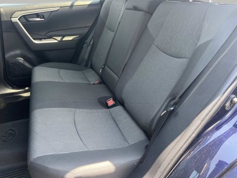 Used 2020 Toyota RAV4 XLE w/ Convenience Package AWD/4WD image 18