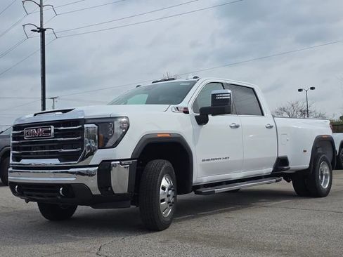 New 2026 GMC Sierra 3500 SLT w/ SLT Convenience Package AWD/4WD image 12
