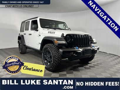 Used 2023 Jeep Wrangler Unlimited w/ 8.4" Radio Group