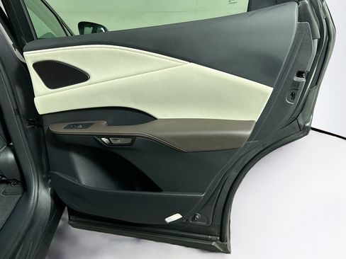 Used 2024 Lexus RX 350 Premium w/ Accessory Package (Z1) image 33