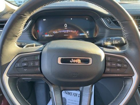 Certified 2022 Jeep Grand Cherokee Limited image 15