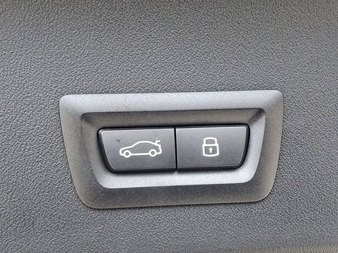 Used 2025 BMW X3 xDrive30i w/ Premium Package image 29