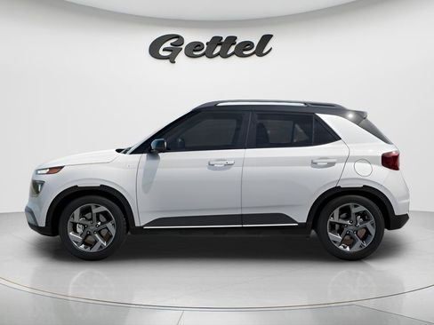 New 2026 Hyundai Venue SEL FWD image 7