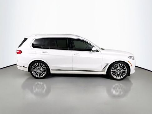Used 2019 BMW X7 xDrive40i w/ Premium Package AWD/4WD image 4
