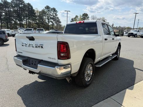 Used 2025 RAM 2500 Big Horn image 7