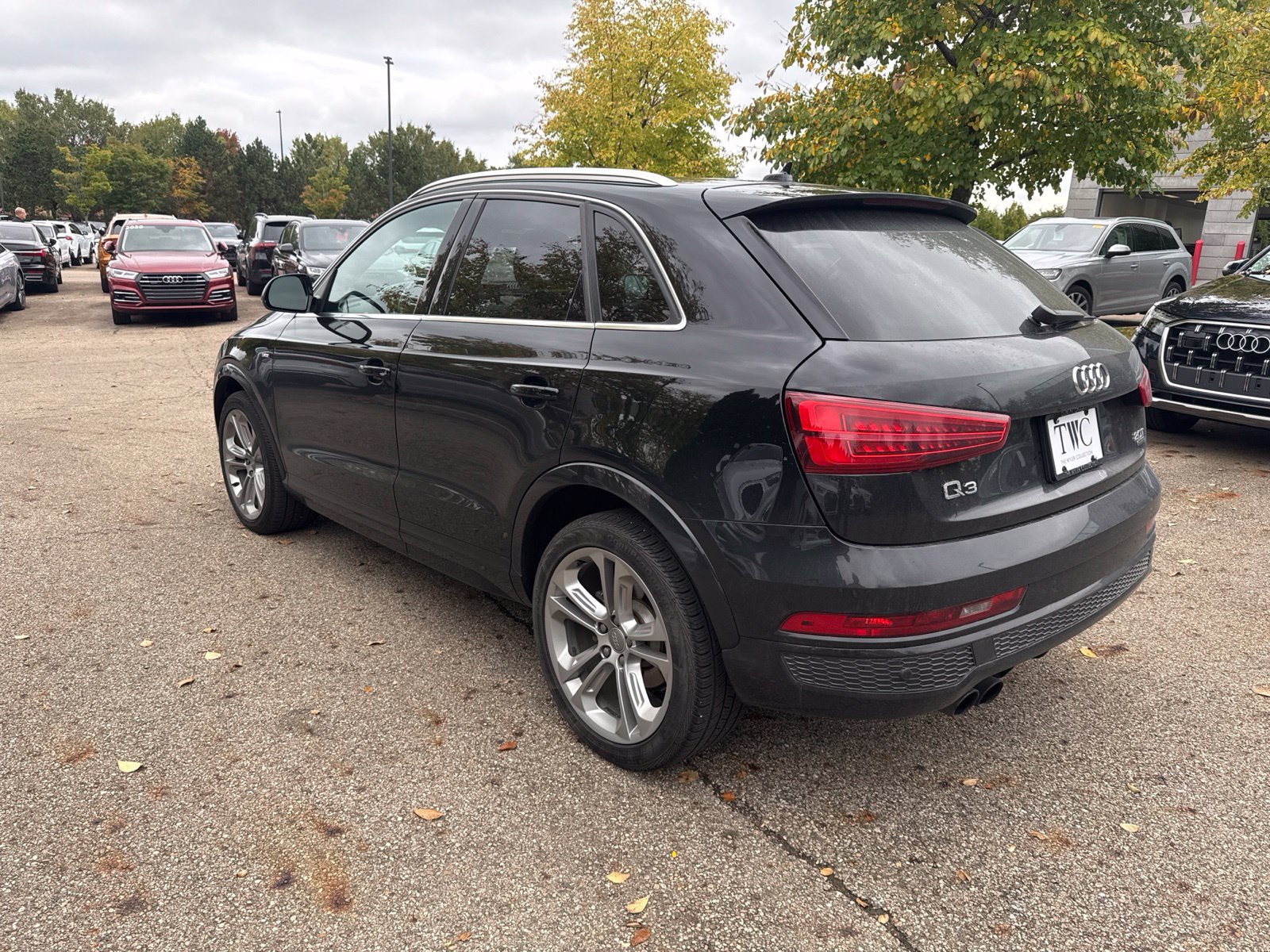 Used 2016 Audi Q3 2.0T Prestige w/ Prestige Package AWD/4WD image 3