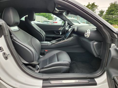 Used 2022 Mercedes-Benz SL 55 AMG 4MATIC image 19