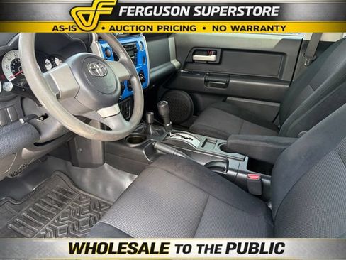 Used 2007 Toyota FJ Cruiser 4WD w/ Convenience Pkg image 19