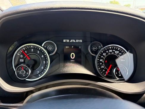 Used 2024 RAM 2500 Big Horn w/ Night Edition AWD/4WD image 20