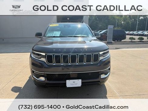 Used 2024 Jeep Wagoneer 4WD w/ Premium Group I image 5