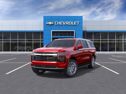 New 2026 Chevrolet Suburban LT w/ Comfort Package image 8