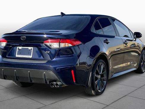 Used 2025 Toyota Corolla SE image 12