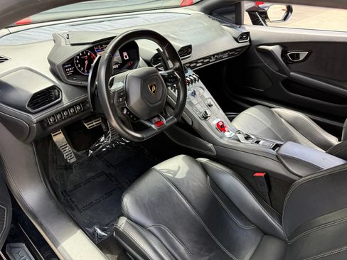 Used 2016 Lamborghini Huracan LP 610-4 AWD/4WD image 24
