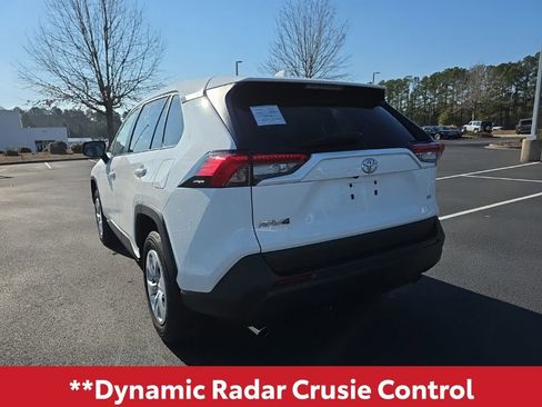 Used 2025 Toyota RAV4 LE image 6