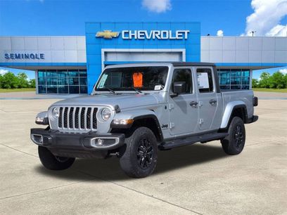 Used 2023 Jeep Gladiator Sport