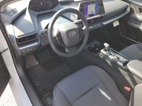 New 2026 Toyota Prius LE FWD image 18