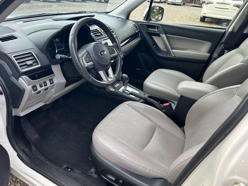 Used 2017 Subaru Forester 2.5i Limited image 10